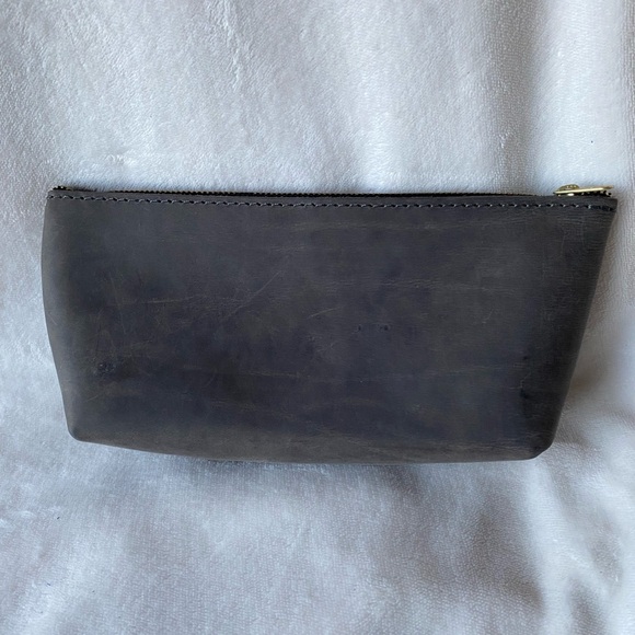 Portland Leather Goods Groupie Grey Utility Pouch - Picture 3 of 7